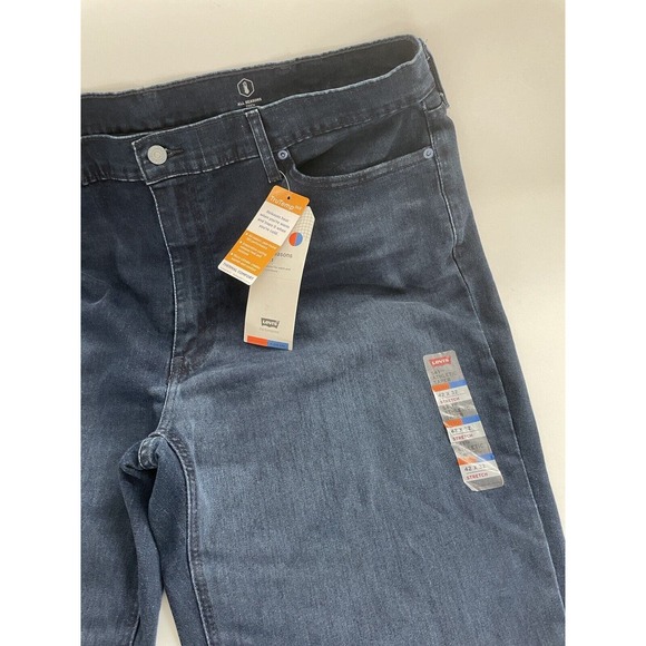 Levis Men Jeans 541 Athletic Fit Taper Stretch All Season Tech Dark Blue 42 x 32 - Picture 3 of 10